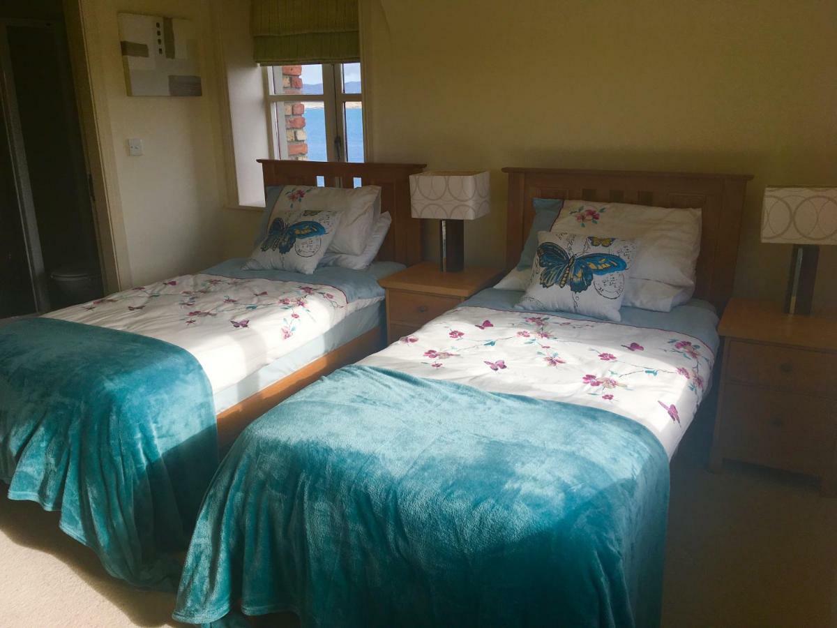 Curlew Apartment Knights Town Kültér fotó